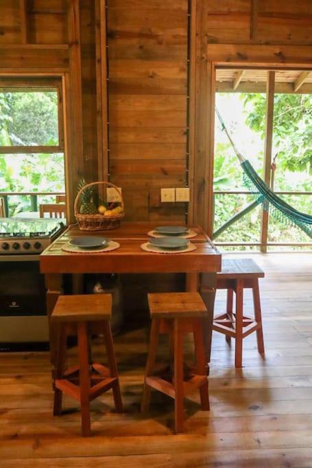 Jungle Beach 2 Bedroom Cottage Bocas Town Bagian luar foto